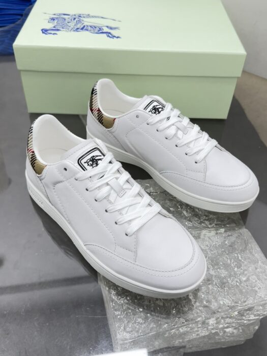 버버리 레더 세트 스니커즈 화이트 샌드 베이지 레플리카 미러급 SA급 S급 고퀄리티 최상급 하이엔드 신발 [남성] - thebest 2