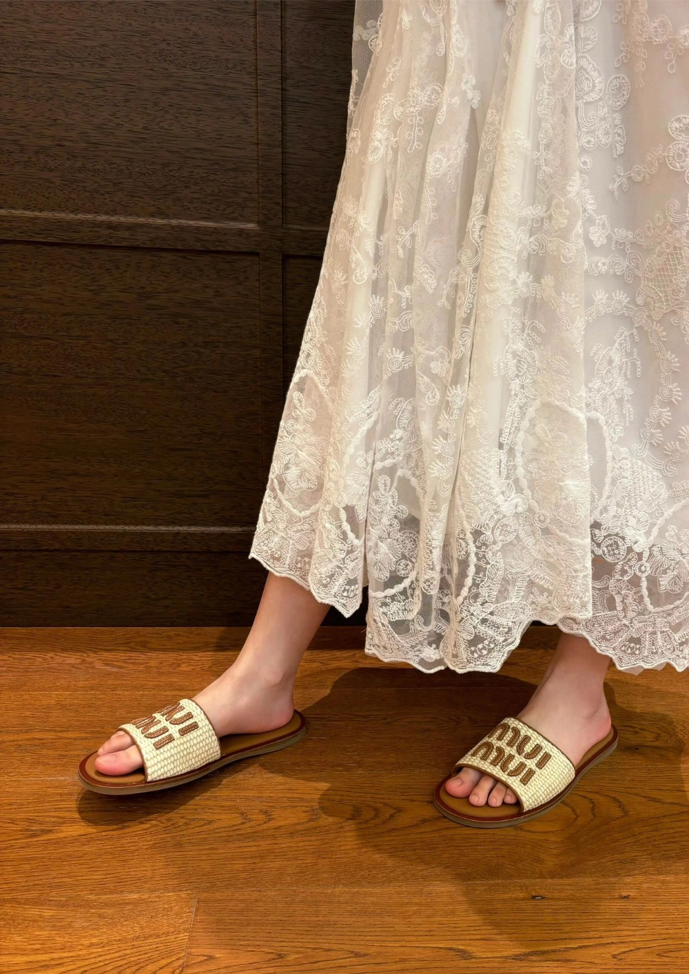 미우미우 라피아 패브릭 뮬 슬리퍼 레플리카 미러급 SA급 S급 고퀄리티 신발 - best 10