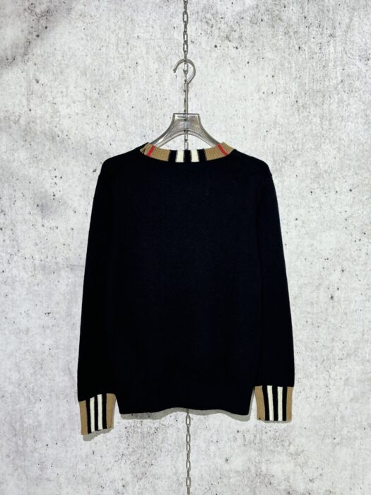 버버리 체크 이음 단색 니트 블랙 레플리카 미러급 SA급 S급 고퀄리티 하이엔드 최상급 의류 [남성여성공용] - thebest 4