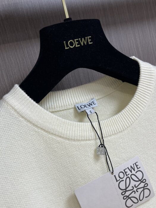 로에베 스웨터 - 코튼 & 비스코스 (블랙,화이트) 레플리카 미러급 SA급 S급 고퀄리티 하이엔드 최상급 의류 [남성여성공용] - best 20