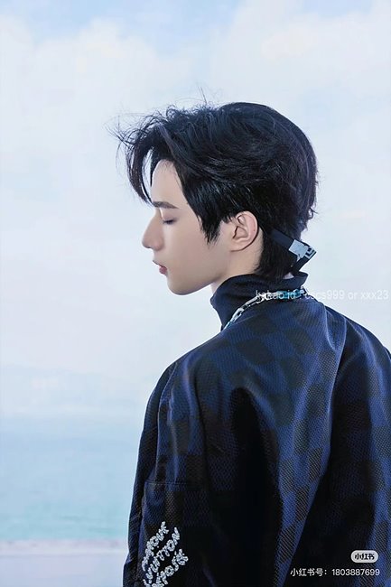 루이비통 바람막이 자켓 레플리카 미러급 SA급 S급 고퀄리티 의류 [남성여성공용] - best 5