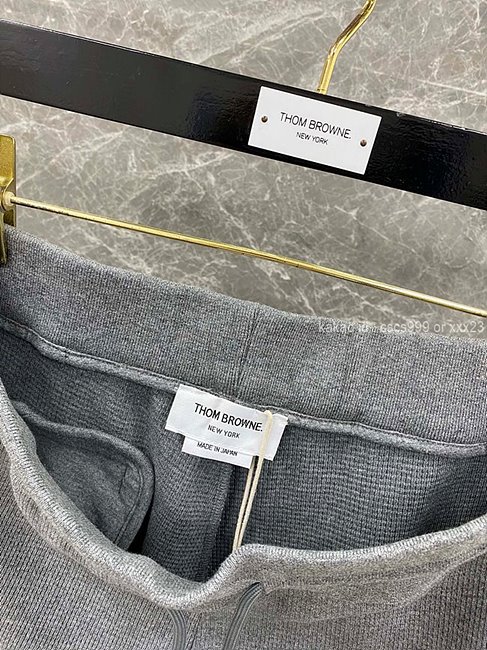 톰브라운 트레이닝팬츠 (3 color) 레플리카 미러급 SA급 S급 고퀄리티 의류 추리닝바지 세트 [남성여성공용] 최상급 하이엔드 - best 17