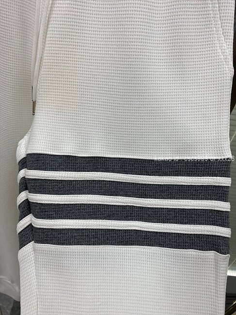 톰브라운 트레이닝팬츠 (3 color) 레플리카 미러급 SA급 S급 고퀄리티 의류 추리닝바지 세트 [남성여성공용] 최상급 하이엔드 - best 26