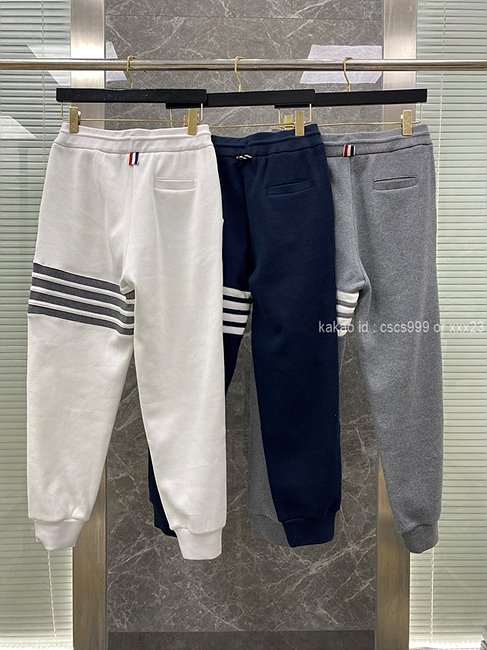 톰브라운 트레이닝팬츠 (3 color) 레플리카 미러급 SA급 S급 고퀄리티 의류 추리닝바지 세트 [남성여성공용] 최상급 하이엔드 - best 30
