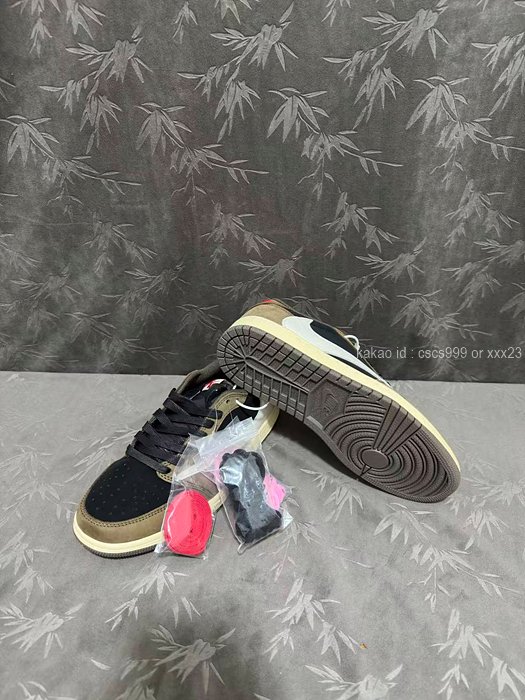2026.01.28_[류ㅇㅇ 고객님 주문제품 검수사진] 나이키 트래비스 스캇 에어 조던 1 로우 모카 레플리카 미러급 SA급 S급 고퀄리티 하이엔드 최상급 이미테이션 스니커즈 신발 6