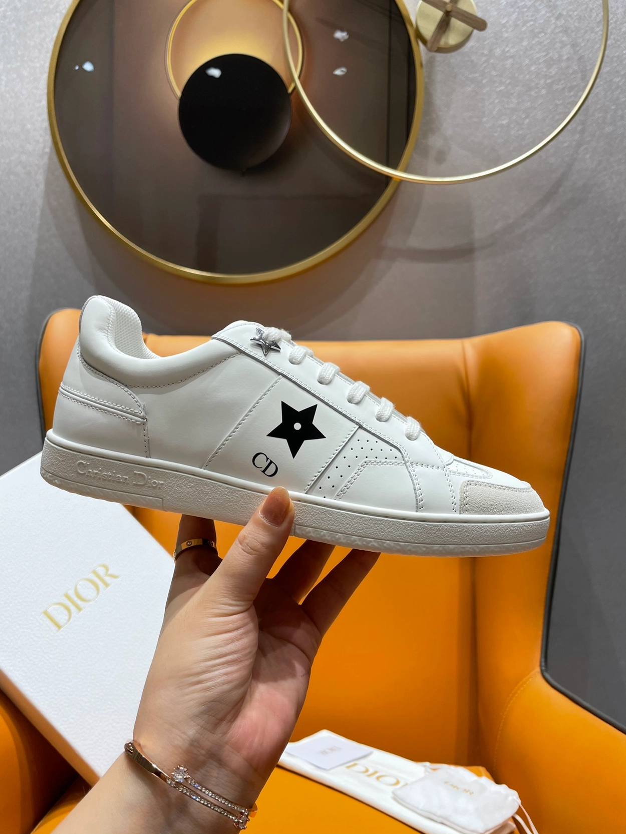 디올 CD 검정 별 스니커즈 화이트 레플리카 미러급 SA급 S급 고퀄리티 신발  [여성] 최상급 하이엔드 - best 3