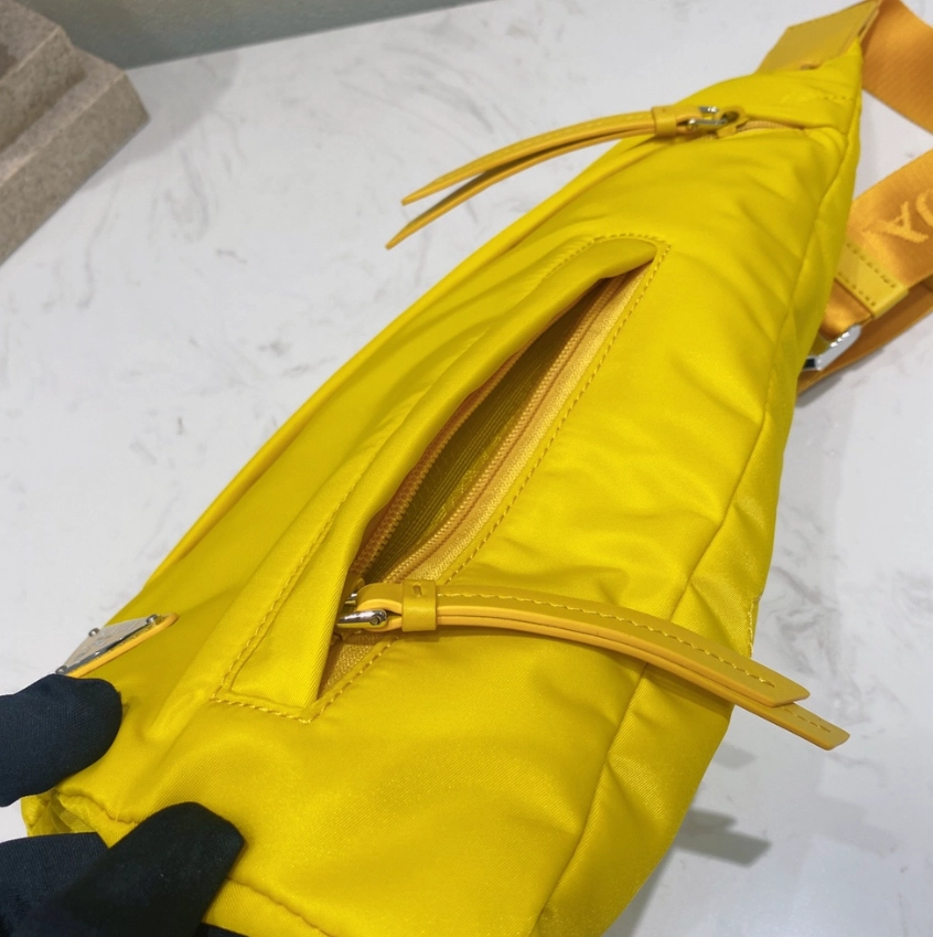 프라다 리나일론 슬링백 (2COLOR) 레플리카 미러급 SA급 S급 고퀄리티 가방 크로스백 [남성여성공용] 최상급 하이엔드 - best 18