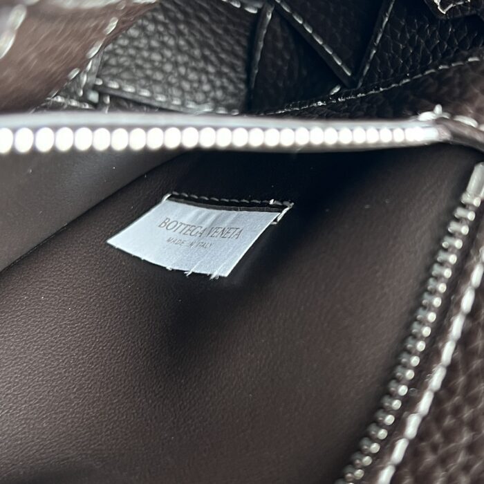 보테가베네타 디아고 크로스백 795637 브라운 레플리카 미러급 SA급 S급 고퀄리티 최상급 하이엔드 가방 [남성여성공용] - best 10