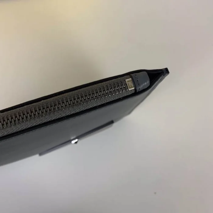 펜디 파우치 클러치백 레플리카 미러급 SA급 S급 고퀄리티  [남성여성공용] - best 12