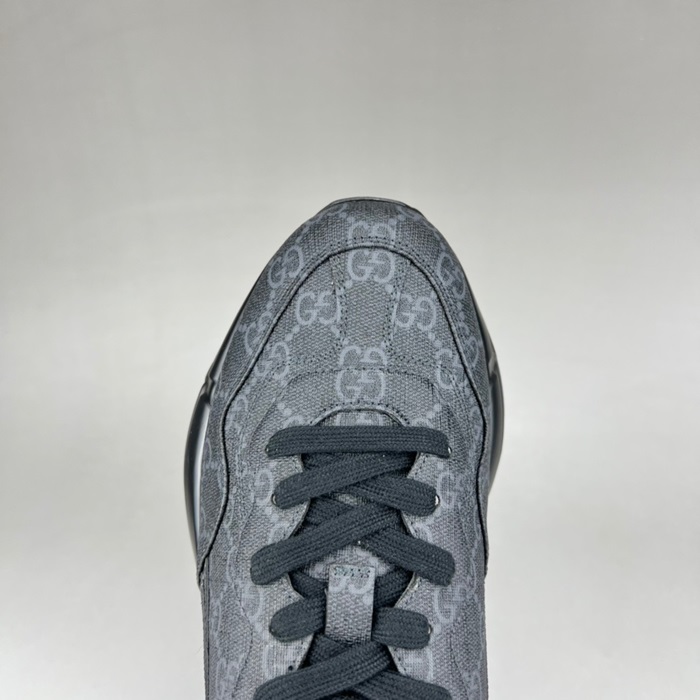 구찌 레플리카 화이트 GG 슈프림 라이톤 스니커즈 9