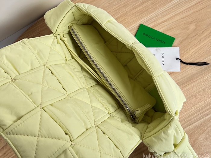 보테가베네타 패딩 테크 카세트백 (20 color) 레플리카 미러급 SA급 S급 고퀄리티 가방 628951 숄더백 크로스백 [남성여성공용] - best 56