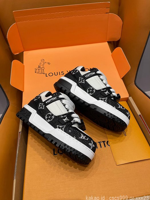 루이비통 LV 트레이너 스니커즈 (2 color) 레플리카 미러급 SA급 S급 고퀄리티 신발 [남성여성공용] - best 17
