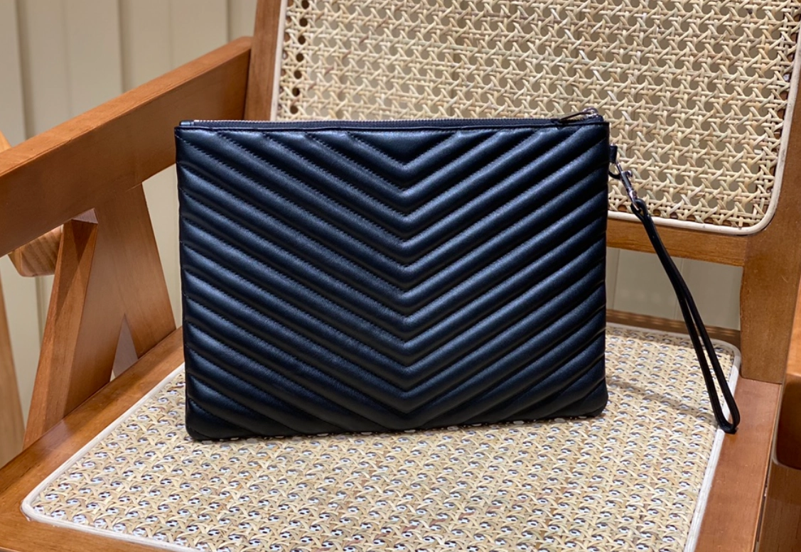 생로랑 모노그램 클러치 미디움 레플리카 미러급 SA급 S급 고퀄리티  [여성] 5