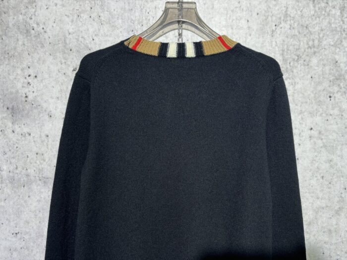 버버리 체크 이음 단색 니트 블랙 레플리카 미러급 SA급 S급 고퀄리티 하이엔드 최상급 의류 [남성여성공용] - thebest 6