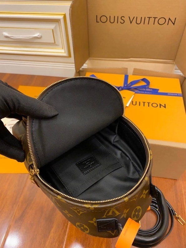 루이비통 M44872 팜스프링스 미니 (2COLOR) 레플리카 미러급 SA급 S급 고퀄리티 가방 백팩 [여성] - best 4