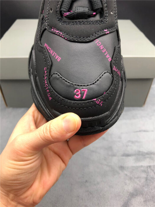 발렌시아가 레플리카 트리플s i8 B050100 34