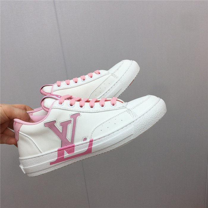 루이비통 레플리카 찰리 트레이너 스니커즈 L30002 25