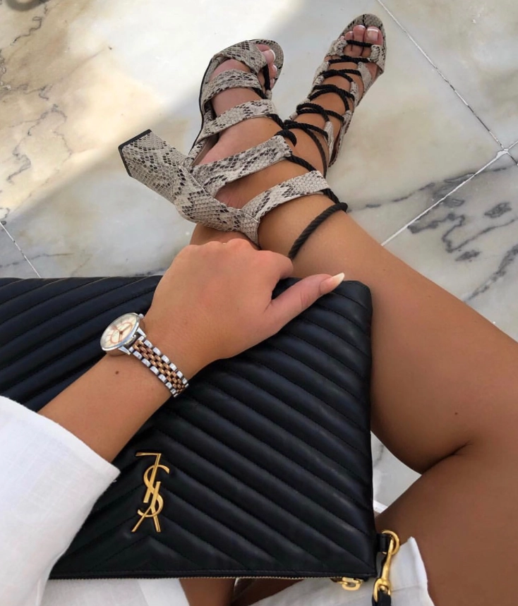 생로랑 모노그램 클러치 미디움 레플리카 미러급 SA급 S급 고퀄리티  [여성] 3