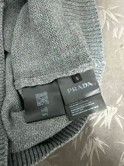 2026.02.18_[남ㅇㅇ 고객님 주문제품 검수사진] 프라다 로고 캐시미어 니트 집업 자켓 레플리카 미러급 SA급 S급 고퀄리티 하이엔드 최상급 이미테이션  9