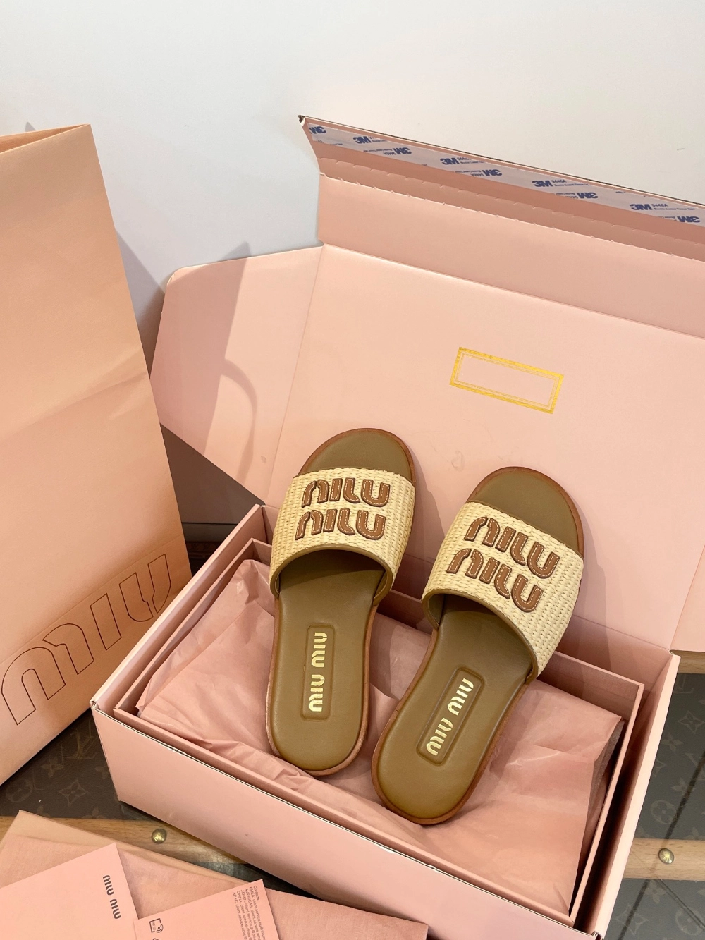 미우미우 라피아 패브릭 뮬 슬리퍼 레플리카 미러급 SA급 S급 고퀄리티 신발 - best 12