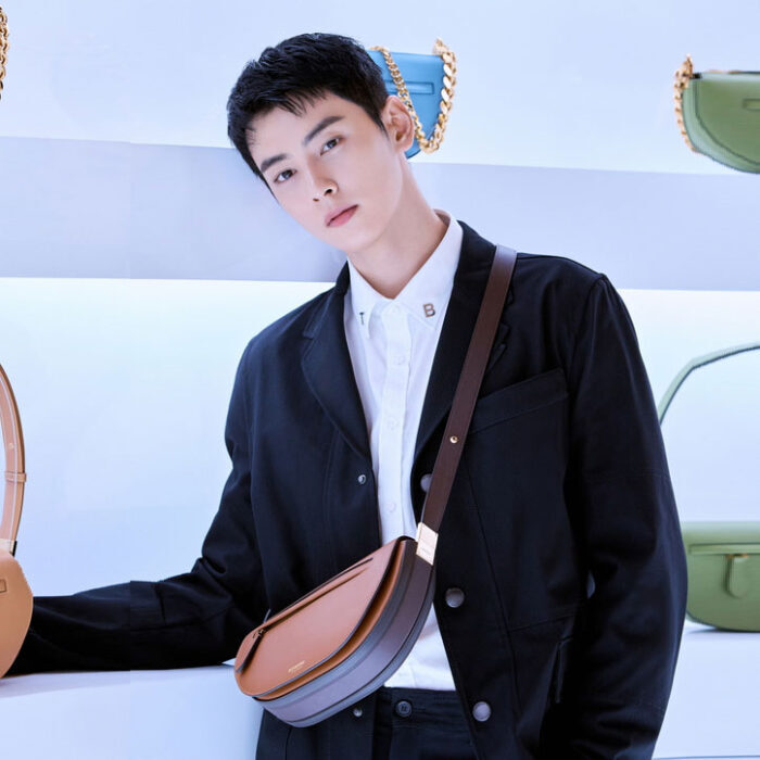 버버리 레플리카 레더 올림피아 백