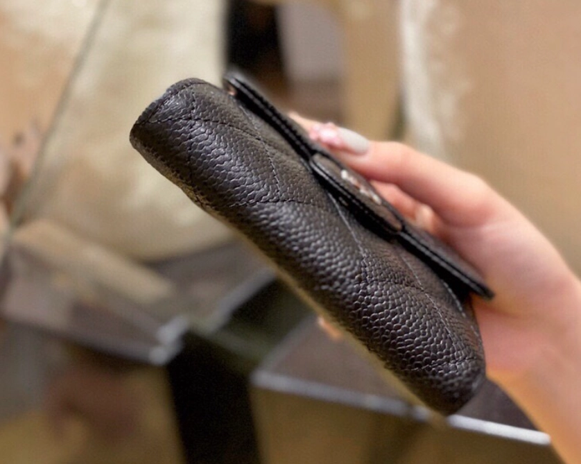 샤넬 클래식 캐비어 플랩 반지갑 레플리카 미러급 SA급 S급 고퀄리티  [여성] 최상급 하이엔드 - best 5