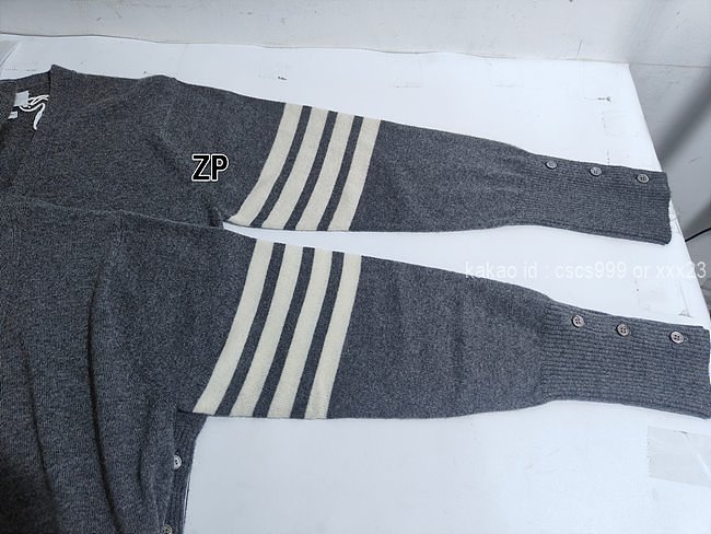 톰브라운 가디건 레플리카 미러급 SA급 S급 고퀄리티 의류 [남성여성공용] 최상급 하이엔드 - best 15