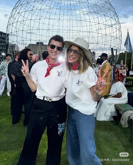 루이비통 반팔 라운드 티셔츠 (2 color) 레플리카 미러급 SA급 S급 고퀄리티 의류 [남성여성공용] - best 3