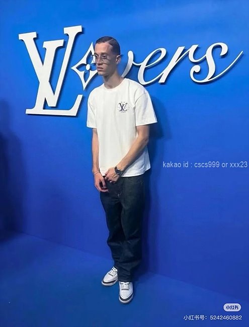 루이비통 반팔 라운드 티셔츠 (2 color) 레플리카 미러급 SA급 S급 고퀄리티 의류 [남성여성공용] - best 6