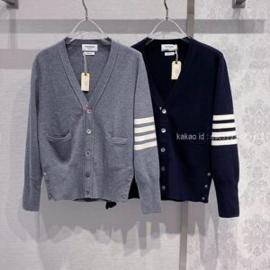 톰브라운 가디건 (2 color) 레플리카 미러급 SA급 S급 고퀄리티 의류 [남성여성공용] 최상급 하이엔드 - best