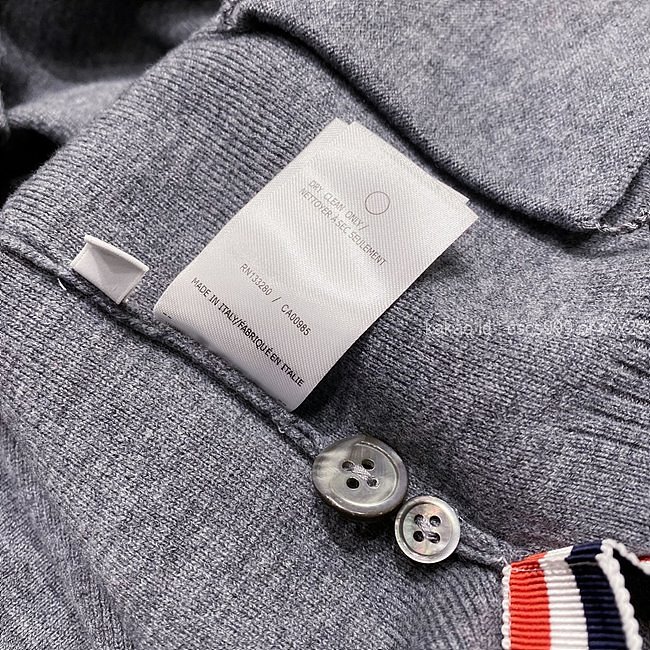 톰브라운 가디건 (2 color) 레플리카 미러급 SA급 S급 고퀄리티 의류 [남성여성공용] 최상급 하이엔드 - best 18