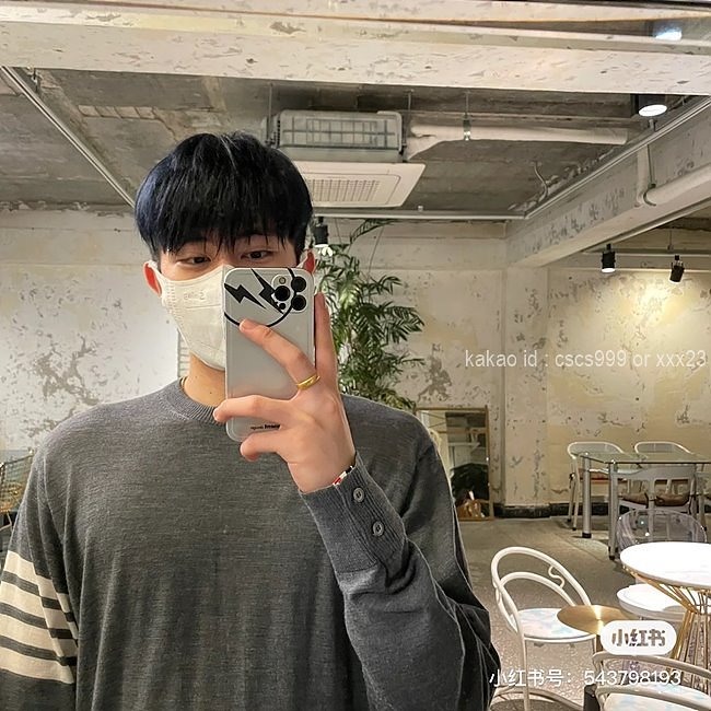 톰브라운 긴팔 라운드 니트 레플리카 미러급 SA급 S급 고퀄리티 의류 [남성여성공용] 최상급 하이엔드 - best 2