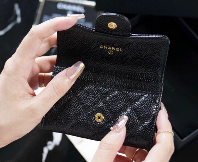 샤넬 클래식 캐비어 플랩 카드지갑 레플리카 미러급 SA급 S급 고퀄리티  [여성] - best 7