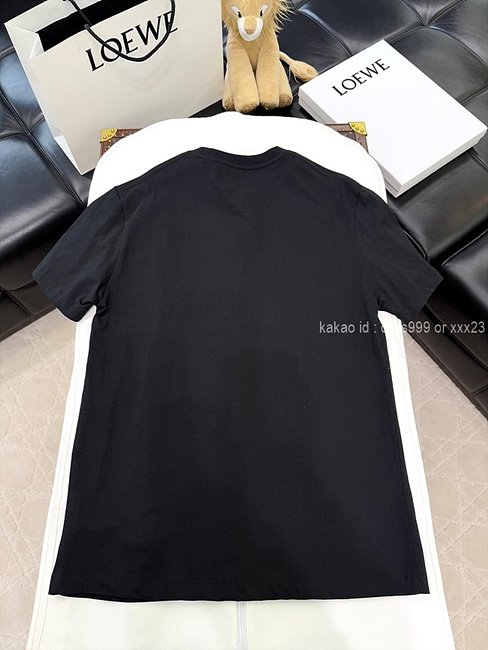 로에베 (2 color) 반팔 라운드티셔츠 레플리카 미러급 SA급 S급 고퀄리티 하이엔드 최상급 셀럽 의류 [남성여성공용] - best 11