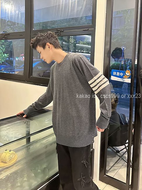 톰브라운 긴팔 니트 레플리카 미러급 SA급 S급 고퀄리티 의류 [남성여성공용] - best 3