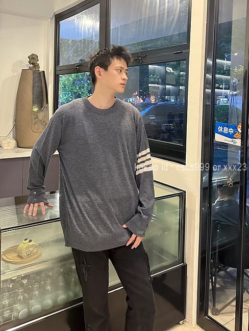 톰브라운 긴팔 니트 레플리카 미러급 SA급 S급 고퀄리티 의류 [남성여성공용] - best 4