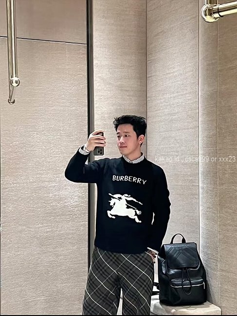 버버리 긴팔 라운드 니트 (2 color) 레플리카 미러급 SA급 S급 고퀄리티 의류 [남성여성공용] - best 12