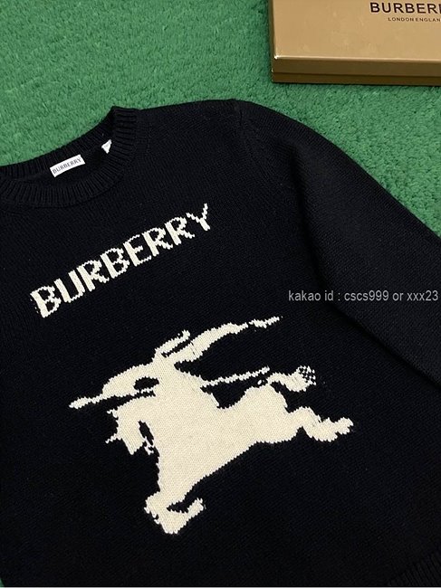 버버리 긴팔 라운드 니트 (2 color) 레플리카 미러급 SA급 S급 고퀄리티 의류 [남성여성공용] - best 16