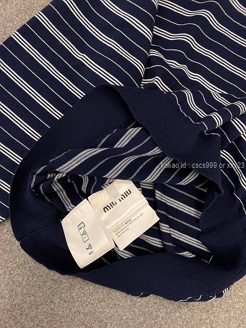 미우미우 긴팔 카라 니트 레플리카 미러급 SA급 S급 고퀄리티 의류 [여성] - best 15