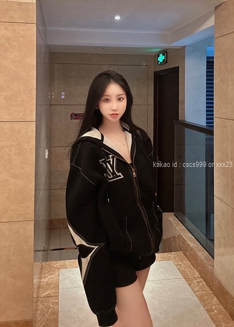 루이비통 후드 집업 레플리카 미러급 SA급 S급 고퀄리티 의류 [남성여성공용] - best 4