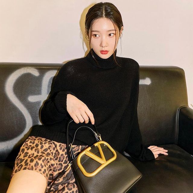 발렌티노 레플리카 슈퍼비 버킷백