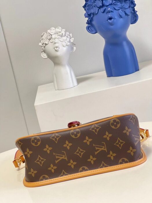 루이비통 레플리카 다이앤 모노그램 핸드백 9