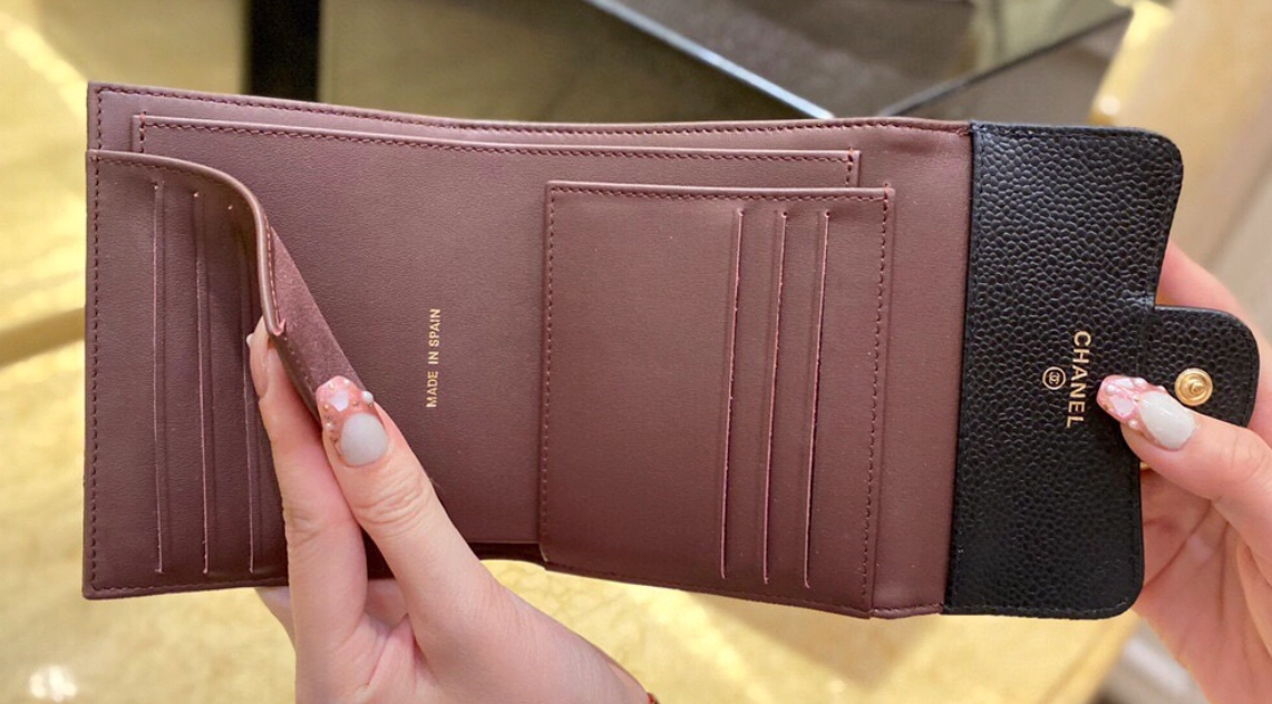 샤넬 클래식 캐비어 플랩 반지갑 레플리카 미러급 SA급 S급 고퀄리티  [여성] 최상급 하이엔드 - best 18