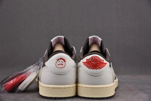 조던 1 x 트래비스 스캇 레트로 로우 OG SP 레플리카 미러급 SA급 S급 고퀄리티 신발 운동화 스니커즈  [남성여성공용] best  7