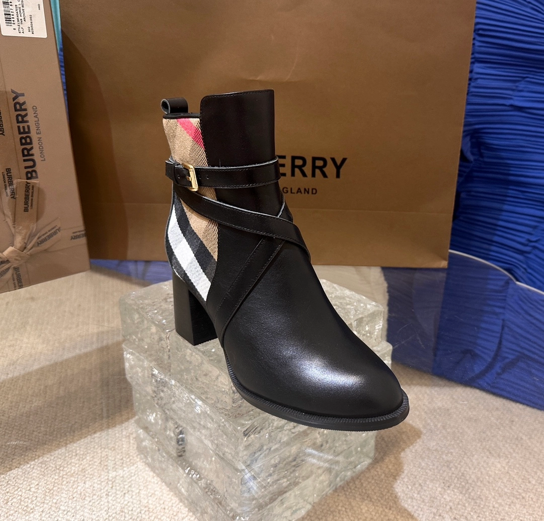 버버리 스트랩 이음 앵클 부츠 힐  레플리카 미러급 SA급 S급 고퀄리티 신발  [여성] 최상급 하이엔드 - best 3