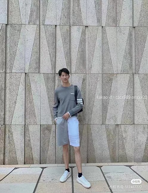 톰브라운 긴팔 라운드 니트 (2 color) 레플리카 미러급 SA급 S급 고퀄리티 의류 [남성여성공용] 최상급 하이엔드 - best 4