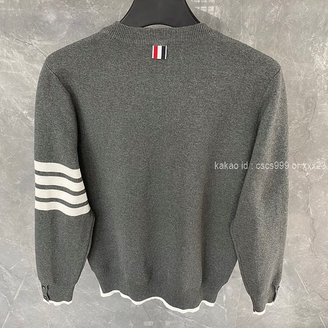 톰브라운 긴팔 라운드 니트 (2 color) 레플리카 미러급 SA급 S급 고퀄리티 의류 [남성여성공용] 최상급 하이엔드 - best 20