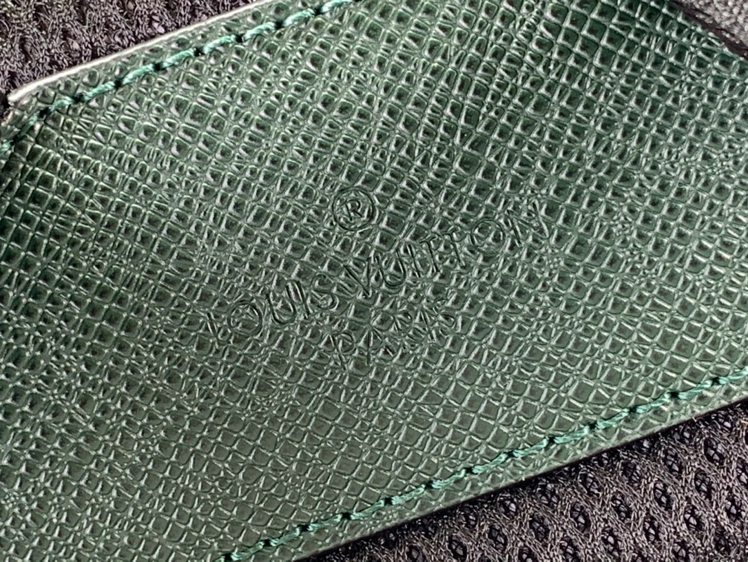 루이비통 아드리앙 백팩 (3COLOR) 레플리카 미러급 SA급 S급 고퀄리티 가방  [남성여성공용] - best 25