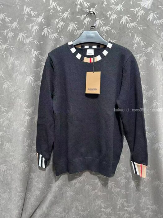 2026.02.22_[원ㅇㅇ 고객님 주문제품 검수사진] 버버리 긴팔 라운드 니트티 레플리카 미러급 SA급 S급 고퀄리티 하이엔드 최상급 이미테이션 