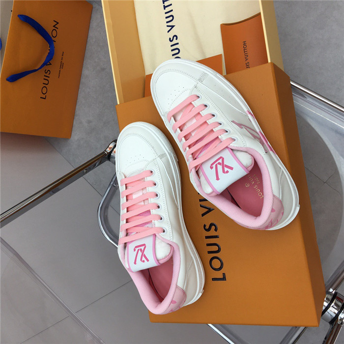 루이비통 레플리카 찰리 트레이너 스니커즈 L30002 23